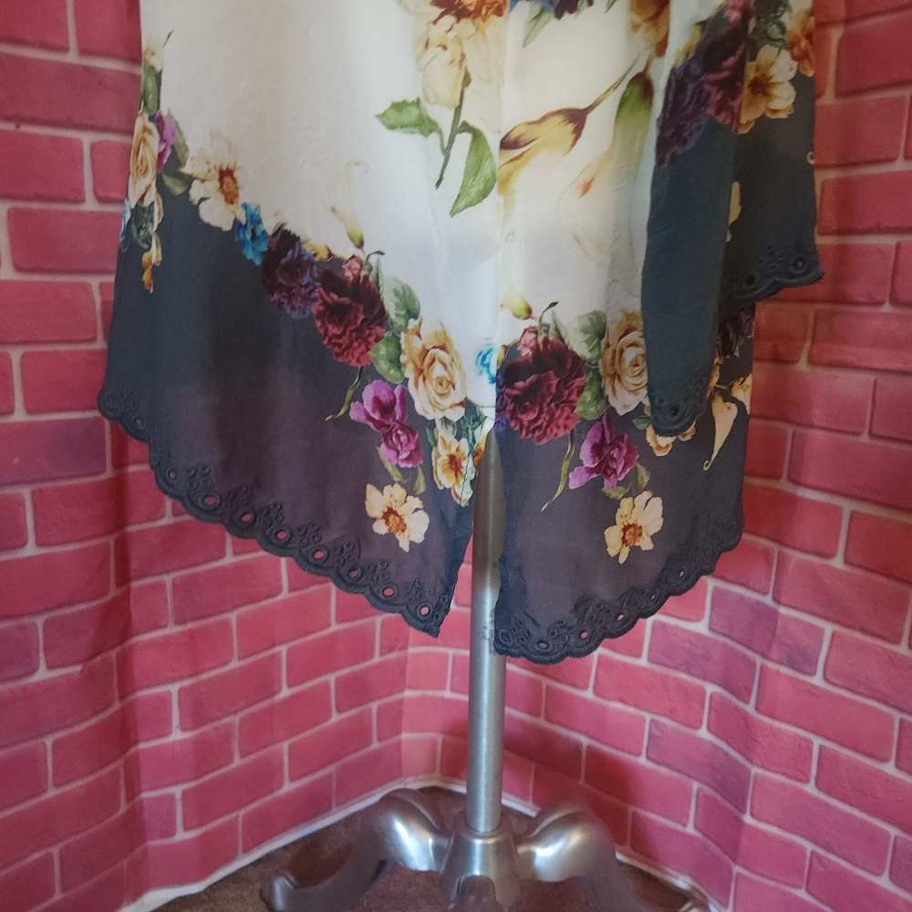 Johnny Was Multicolor Floral Blouse - Picture 2 of 6